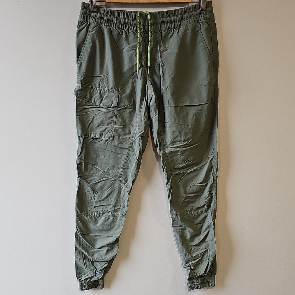 Columbia Small 30x39 Olive Cargo Jogger Pants